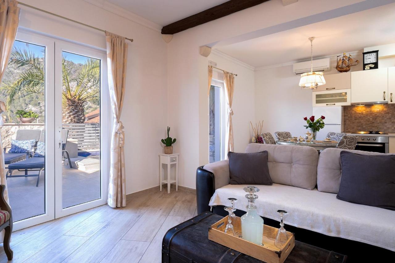 Villa Capitis In The Center- Luxury Apartment With Swimming Pool Hvar Town Exterior foto