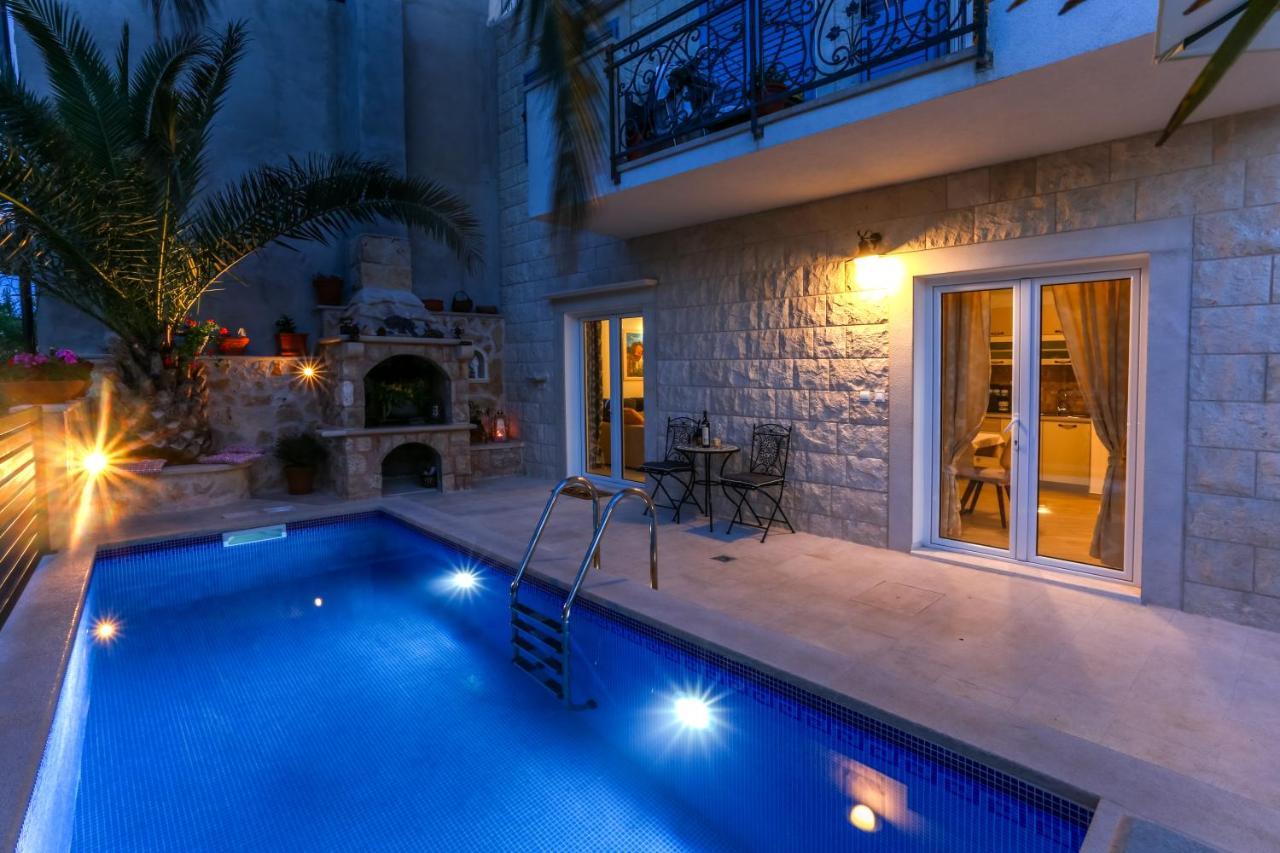 Villa Capitis In The Center- Luxury Apartment With Swimming Pool Hvar Town Exterior foto