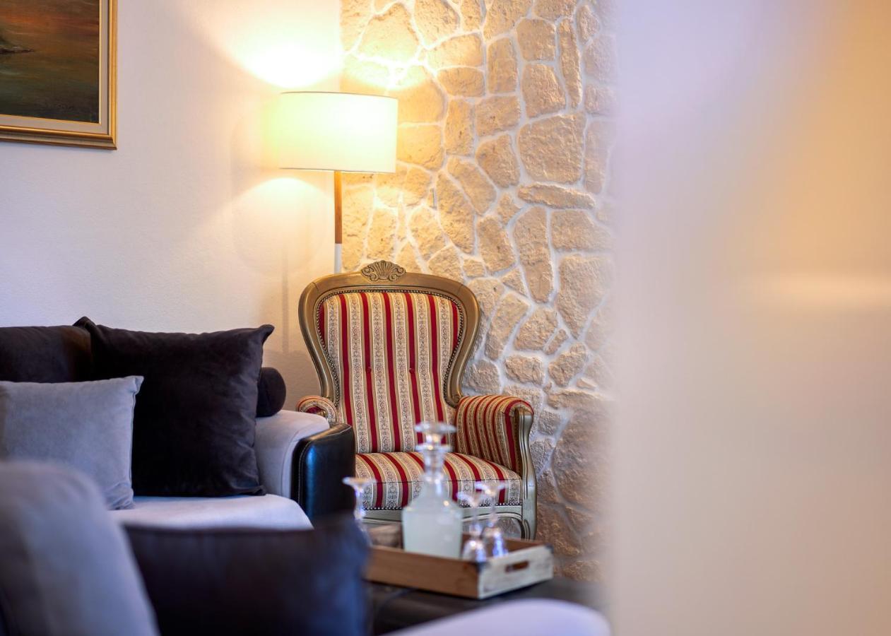 Villa Capitis In The Center- Luxury Apartment With Swimming Pool Hvar Town Exterior foto