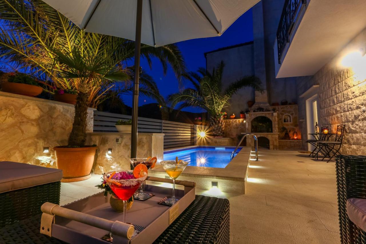 Villa Capitis In The Center- Luxury Apartment With Swimming Pool Hvar Town Exterior foto