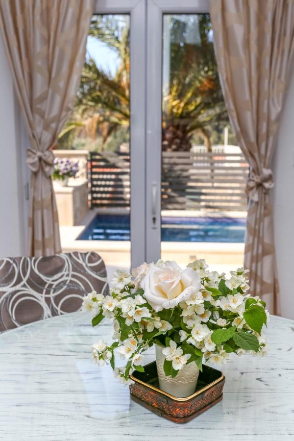 Villa Capitis In The Center- Luxury Apartment With Swimming Pool Hvar Town Exterior foto